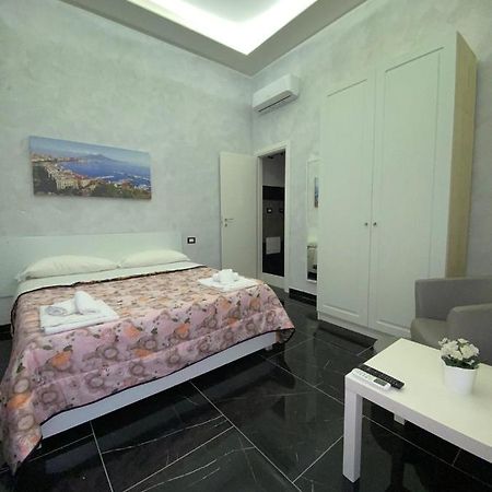 Savastano House Hotell Napoli Eksteriør bilde