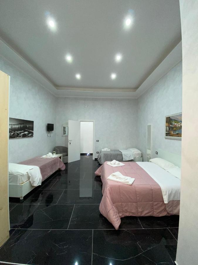 Savastano House Hotell Napoli Eksteriør bilde