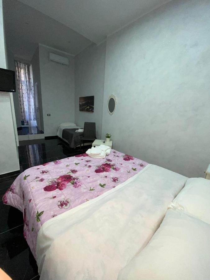 Savastano House Hotell Napoli Eksteriør bilde