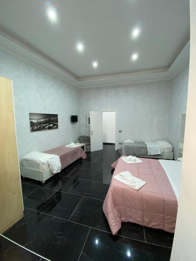 Savastano House Hotell Napoli Eksteriør bilde