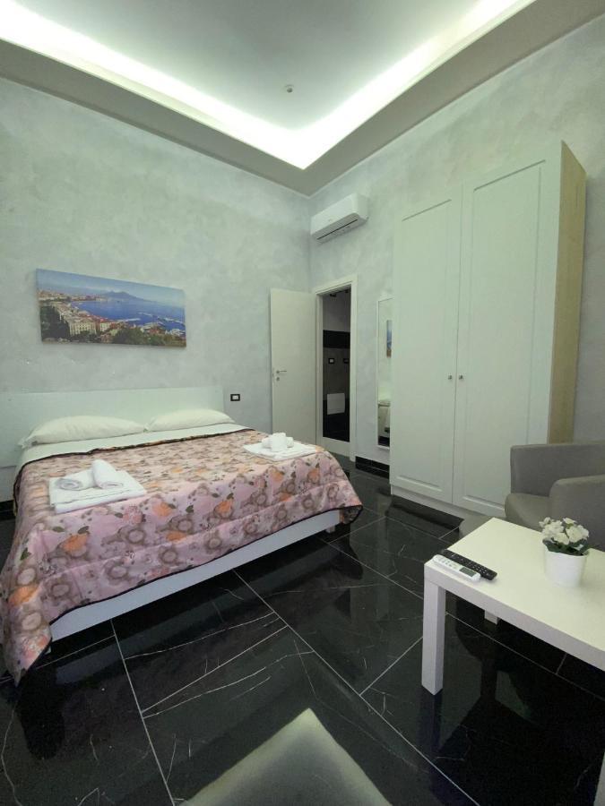 Savastano House Hotell Napoli Eksteriør bilde