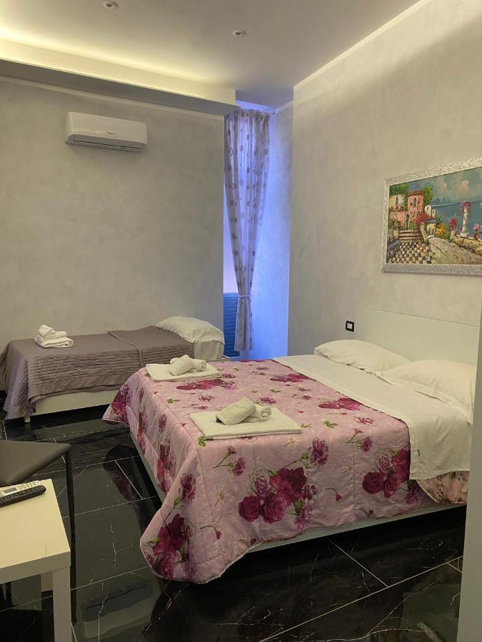 Savastano House Hotell Napoli Eksteriør bilde