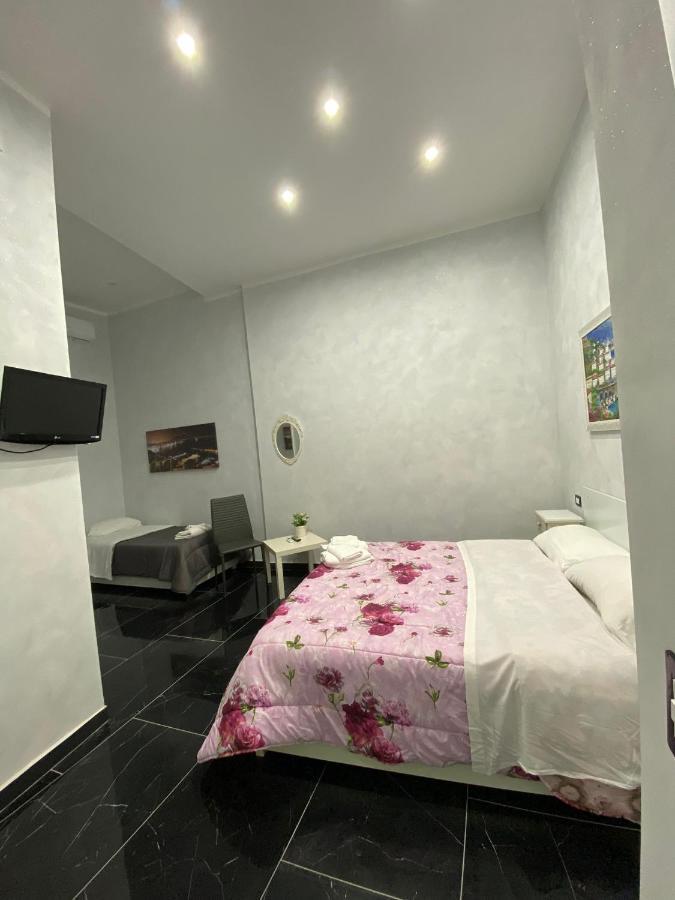 Savastano House Hotell Napoli Eksteriør bilde