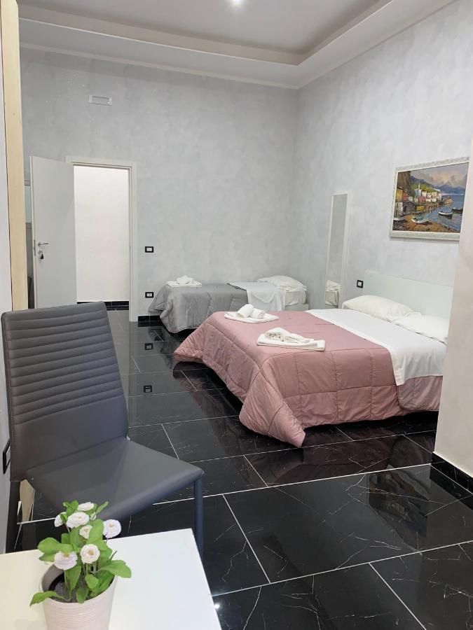 Savastano House Hotell Napoli Eksteriør bilde